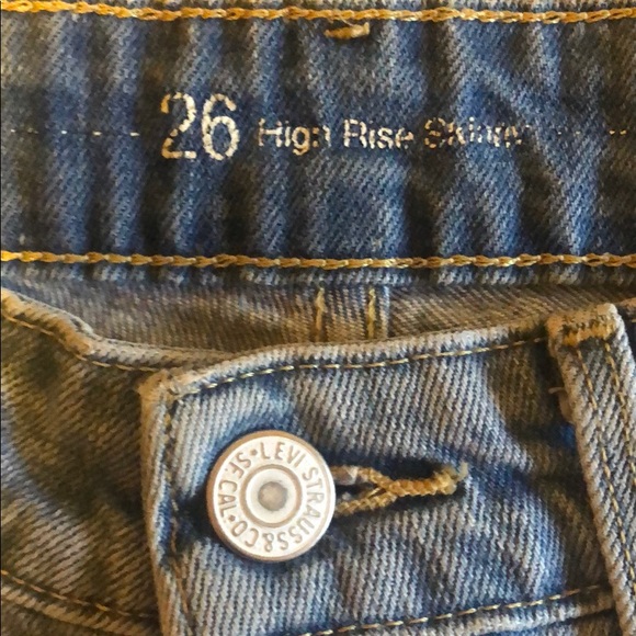 Levi’s - Picture 4 of 4